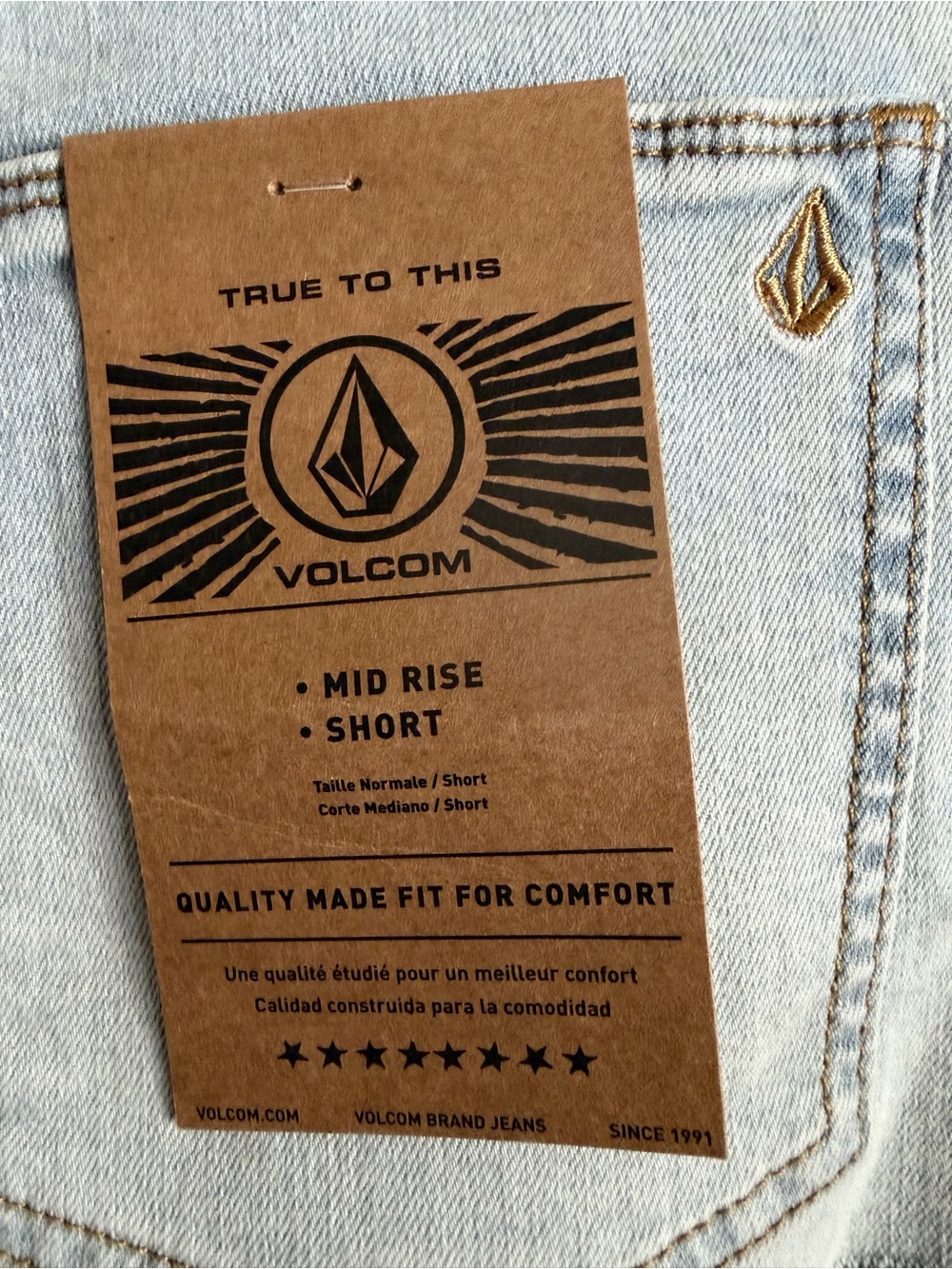 Volcom Light Blue Frayed Hem Mid Rise Denim Shorts Size 26 NWT - Picture 8 of 9